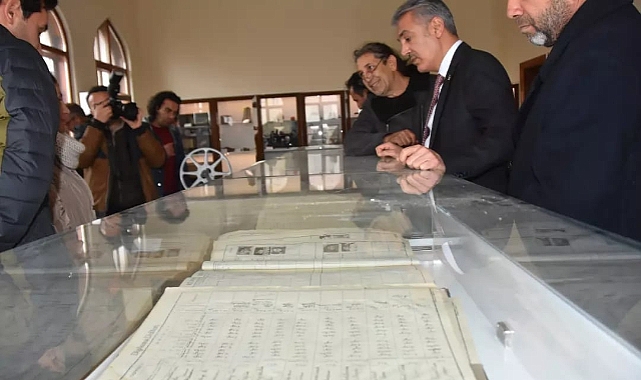 Vali Akkoyun Eğitim Tarihi Müzesini Ziyaret Etti