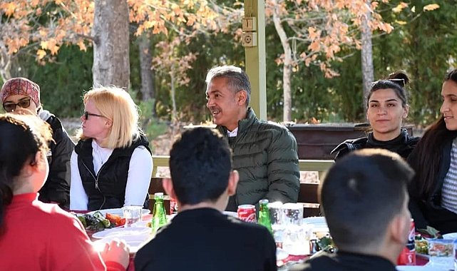 Vali Akkoyun, özel insanlarla buluştu