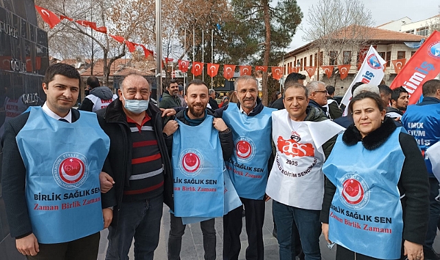 7 Konfederasyon Bir Gün İş Bıraktı 'AÇIKLANAN SEFALET ARTIŞINI KABUL ETMİYORUZ'