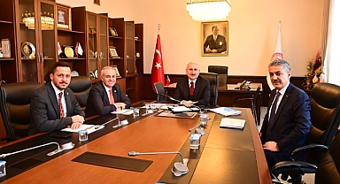 Karaman’ın Ulaşım yatırımları Bakan Karaismailoğlu’na aktarıldı