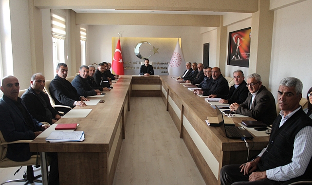 Kaymakam Saka Muhtarlar Toplantısına Katıldı