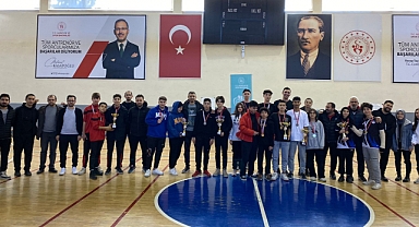 Okul Sporlar Gençler Floor Curling Müsabakaları Sona Erdi