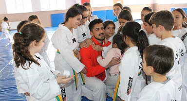 Tekvando'da Kuşak Terfi Heyecanı Yaşandı