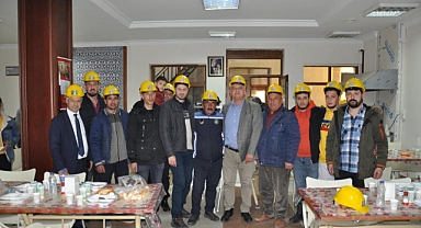 Başkan Zorlu'dan depremde görev yapanlara teşekkür
