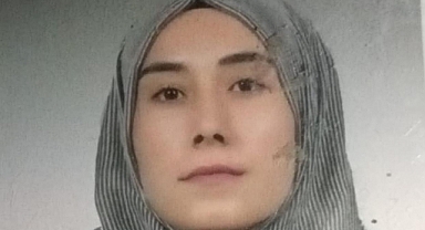 Depremde enkazdan çıkarılan genç kızdan haber alınamıyor