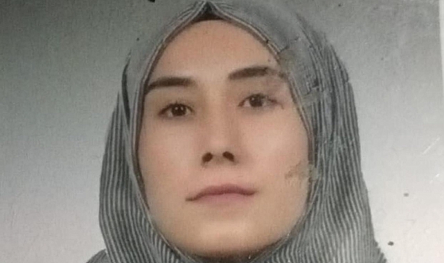 Depremde enkazdan çıkarılan genç kızdan haber alınamıyor