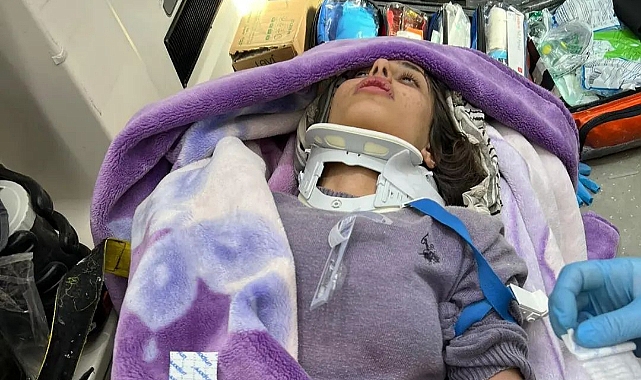 Depremin 103. saatinde Karaman UMKE ekipleri, 17 yaşındaki Sıdıka'nın Umudu Oldu