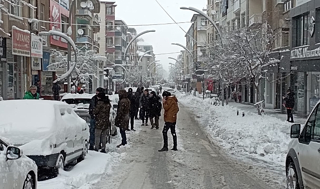Karaman Yine Salladı