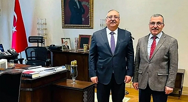 Rektör Gavgalı, Başkentte Kıratlı, Sağlam ve Elvan'la görüştü