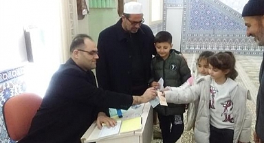 Sabah Namazı Buluşmalarında Minik Yüreklerin Fedakârlığı Kalpleri Isıttı