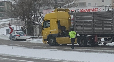 Sertavul geçidi yine trafiğe kapatıldı