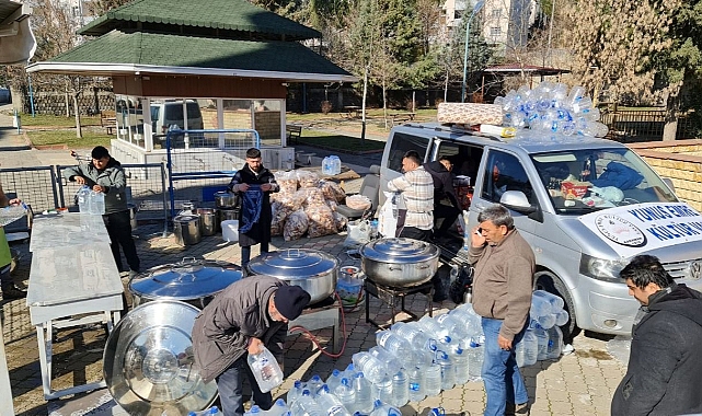 Yunus Emre Vakfı Maraş'ta 5 Bin Kişilik Aşevi Kurdu