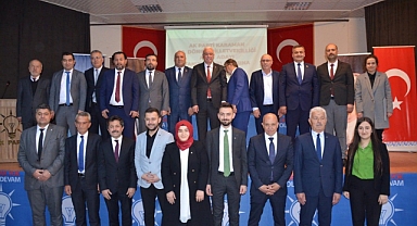 AK Parti'de temayül yoklaması başladı