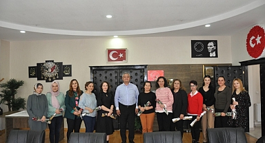 Başkan Zorlu, Belediyenin Kadın Personelinin Gününü Kutladı