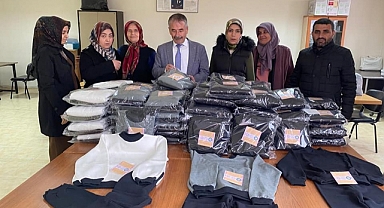 Depremzedeler için pijama takımı yapılıyor