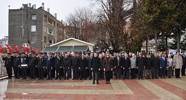 Ermenek'te 18 Mart Çanakkale Zaferi Çelenk Koyma Töreni Yapıldı