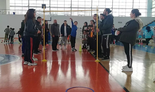 Geleceğin Başarılı Sporcularını Yetiştirmek İçin Kollar Sıvandı  İl Müdürü Çalışkan: "Her öğrencimiz en az bir spor branşıyla ilgilenecek"