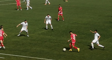 Karaman FK Şampiyonluk Yolunda Puan Kaybetmeye Devam Ediyor: 0-0