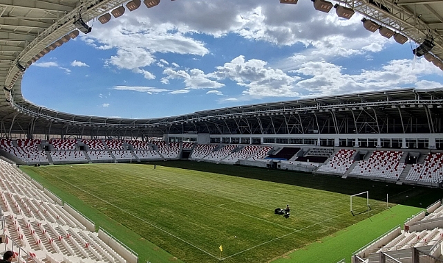 Karaman Şehir Stadyumu Açılış İçin Gün Sayıyor