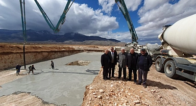 Kazımkarabekir'de TOKİ ve Huzurevi projesinin temeli atıldı