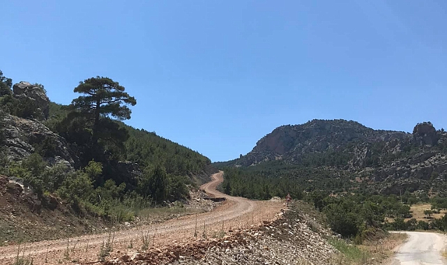 Köy Yolu Ulaşıma Kapandı