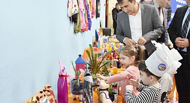 Minik Öğrenciler Sergileri İle Sıfır Atık Günü'ne Dikkat Çekti