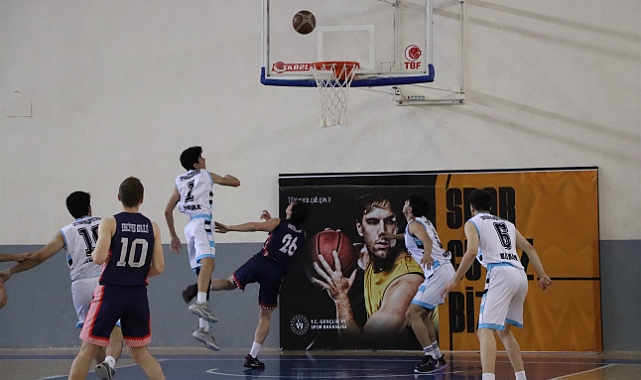 U18 Erkekler Basketbol Bölge Şampiyonası Sona Erdi