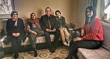 Ailelere ve Öğrencilere Evlerinde Destek Sürüyor