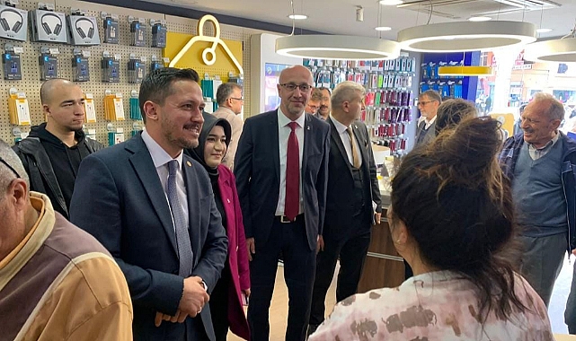 Ak Kadrolar Sahaya İndi