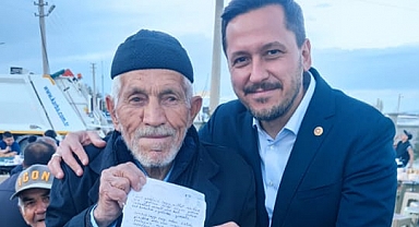 Akçaşehirli Vatandaş Vekil Eser'e Şiir Yazdı