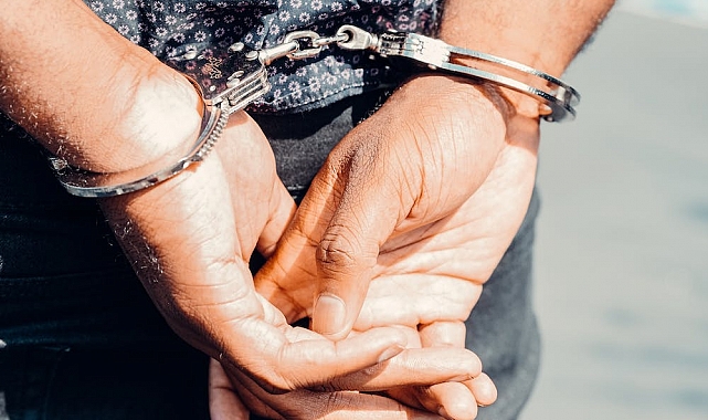 Uyuşturucu operasyonunda 2 şüpheli tutuklandı