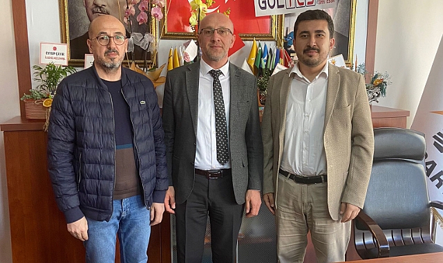 Baro BaşkanıYılmaz, AK Parti İl Başkanı Öztürk'ü ziyaret etti