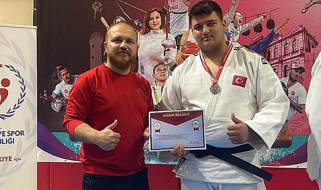 Battal Serdar Arslan Karaman&#039;ın Gururu Oldu