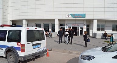 Bir kişinin parasını ve otomobilini gasbeden zanlı yakalandı