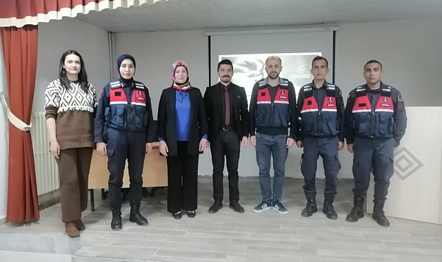 “En İyi Narkotik Polisi Anne" semineri verildi