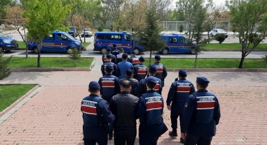 Havaya ateş eden 4 kişi yakalandı