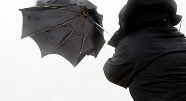 Karaman'da Kuvvetli Rüzgar ve Fırtınaya Dikkat!