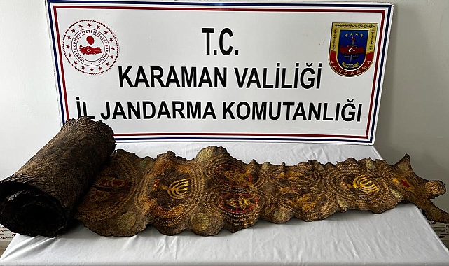 Karaman'da Yılan derisine yazılmış tarihi tılsım ve kabartma ele geçirildi