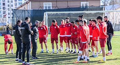 Karaman FK, Kırıkkale Maçı Hazırlıklarına Başladı