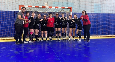 Karaman Minik Atılım SK, Antalya'da farklı kazandı