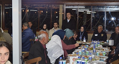 Kaymakam Meral Şehit Yakınlarıyla İftarını Açtı
