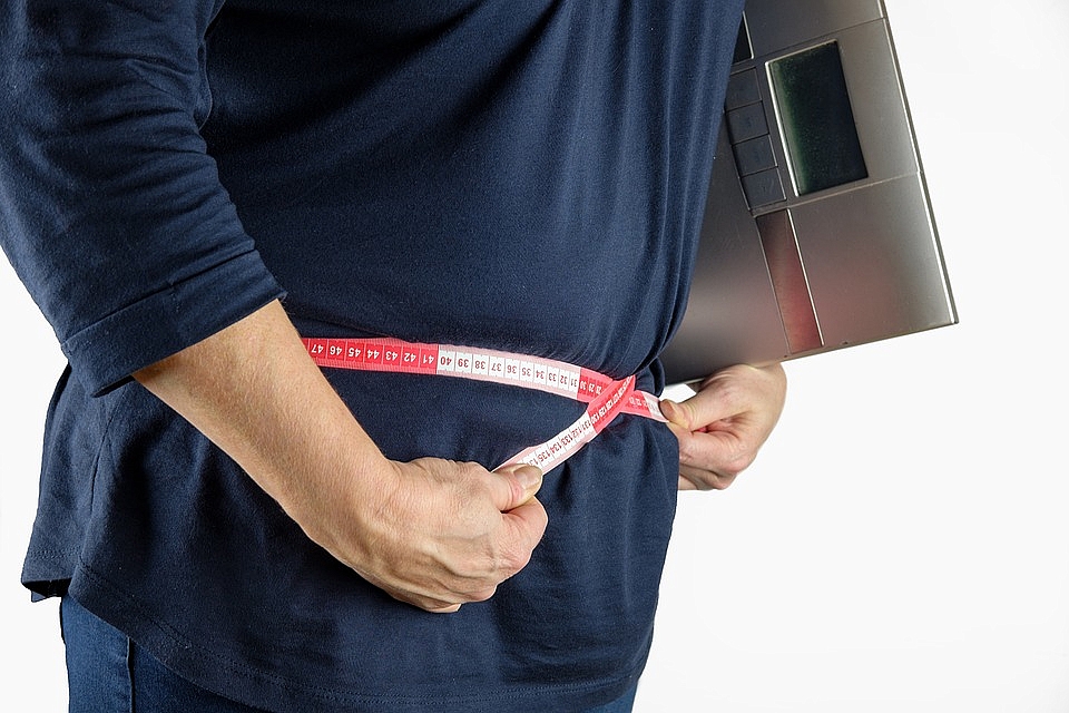 Obezite dünya genelinde milyonlarca insanı etkiliyor