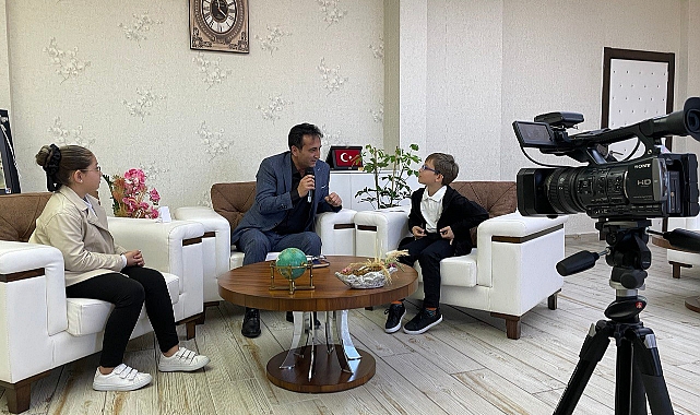 Öğrenciler Sordu, İl Müdürü Çalışkan Yanıtladı