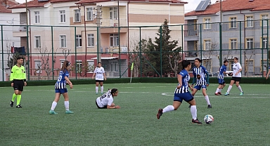 Okul Sporları Futbolda Yarı Finale Çıkan Takımlar Belli Oldu
