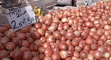 Patates ve Kuru Soğan Cep Yakıyor