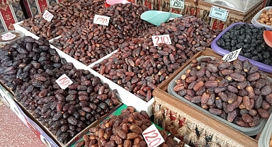 Ramazan Ayı'nın Vazgeçilmezi Hurma Da Artık Gramla Satılıyor