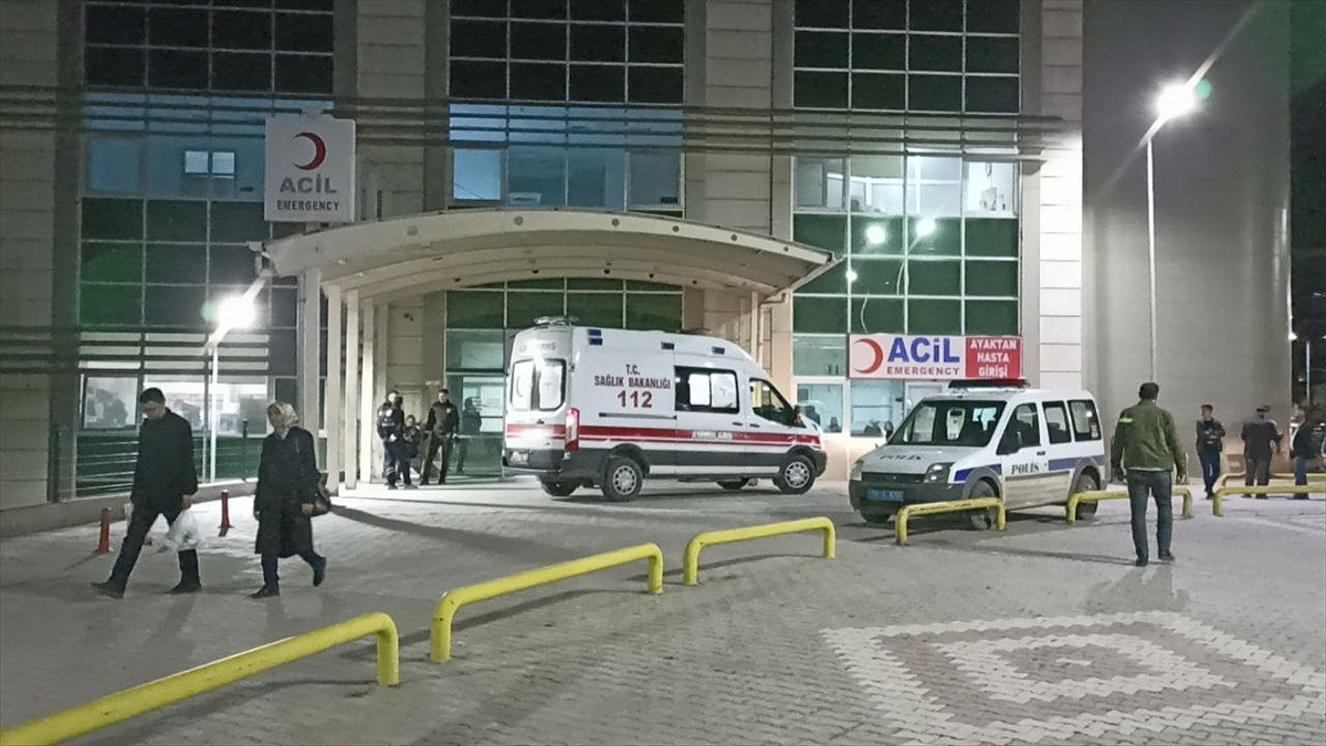 Silahlı kavgada ağabey öldü, kardeşi yaralandı
