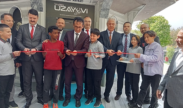 Takiyüddin Uzayevi Karamanlı Çocuklara Kapılarını Açtı