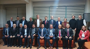 Taşeli bölgesinden milletvekili aday adayı olan isimler KON-ER'in iftarında buluştu