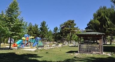 Turkuaz Mesire Alanı Ziyaretçilerini Bekliyor